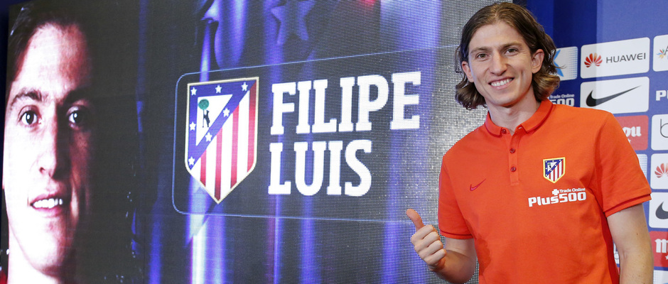 temporada 15/16. Rueda de prensa de Filipe Luis en el estadio Vicente Calderón. 