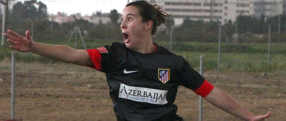 Temporada 2012-2013. Priscila celebra el primer gol ante el Sevilla F.C.