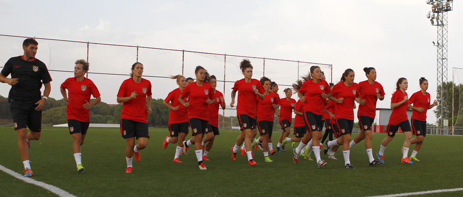Pretemporada 2015-2016. Primer entrenamiento del Atlético de Madrid Féminas.