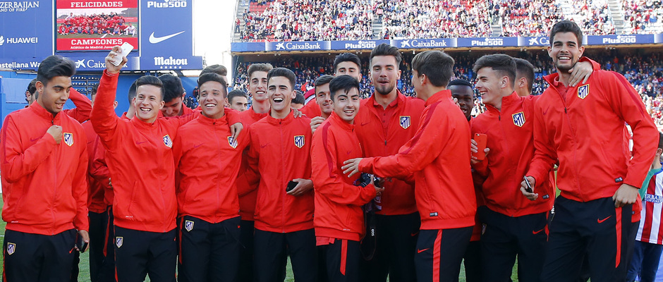 temporada 15/16. Partido Atlético de madrid Granada. Jugadores del Juvenil División de Honor.