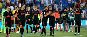 Temporada 19/20 | CD Leganés - Atlético de Madrid | Equipo saludando a la afición