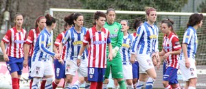Temporada 2013-2014. Lola Gallardo subió a rematar la última acción del partido