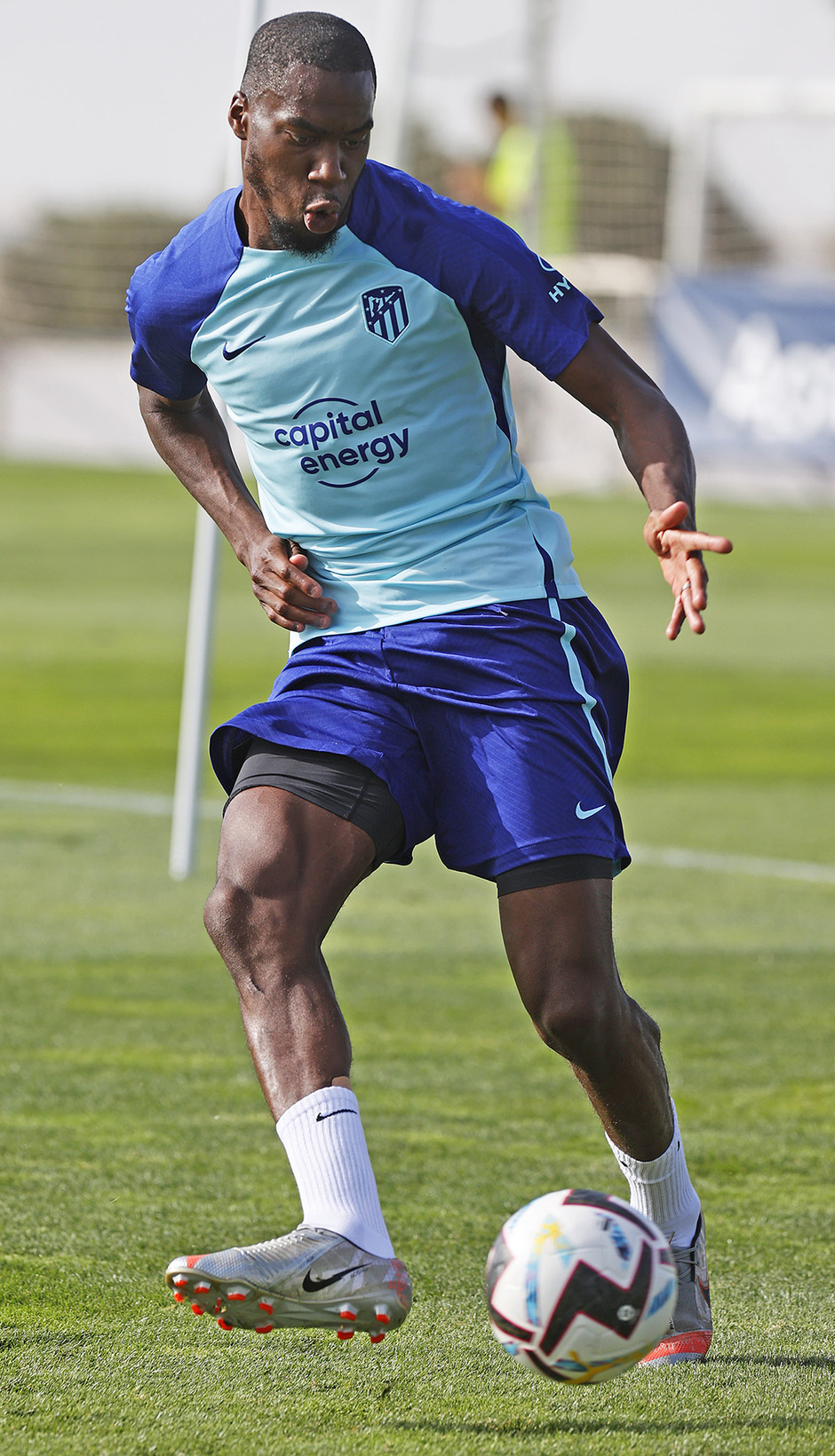 Temp 22-23 | Entrenamiento 15-7-22 | Kondogbia