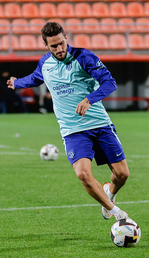 Temp. 22-23 | Entrenamiento 08-11-22 | Koke