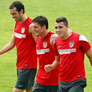 Godín, Cristian Rodríguez y Giménez, durante el entrenamiento del miércoles 7 de agosto en la Ciudad Deportiva
