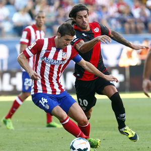 Temporada 2013/2014 Atlético de Madrid - Rayo Vallecano Gabi disputando la pelota