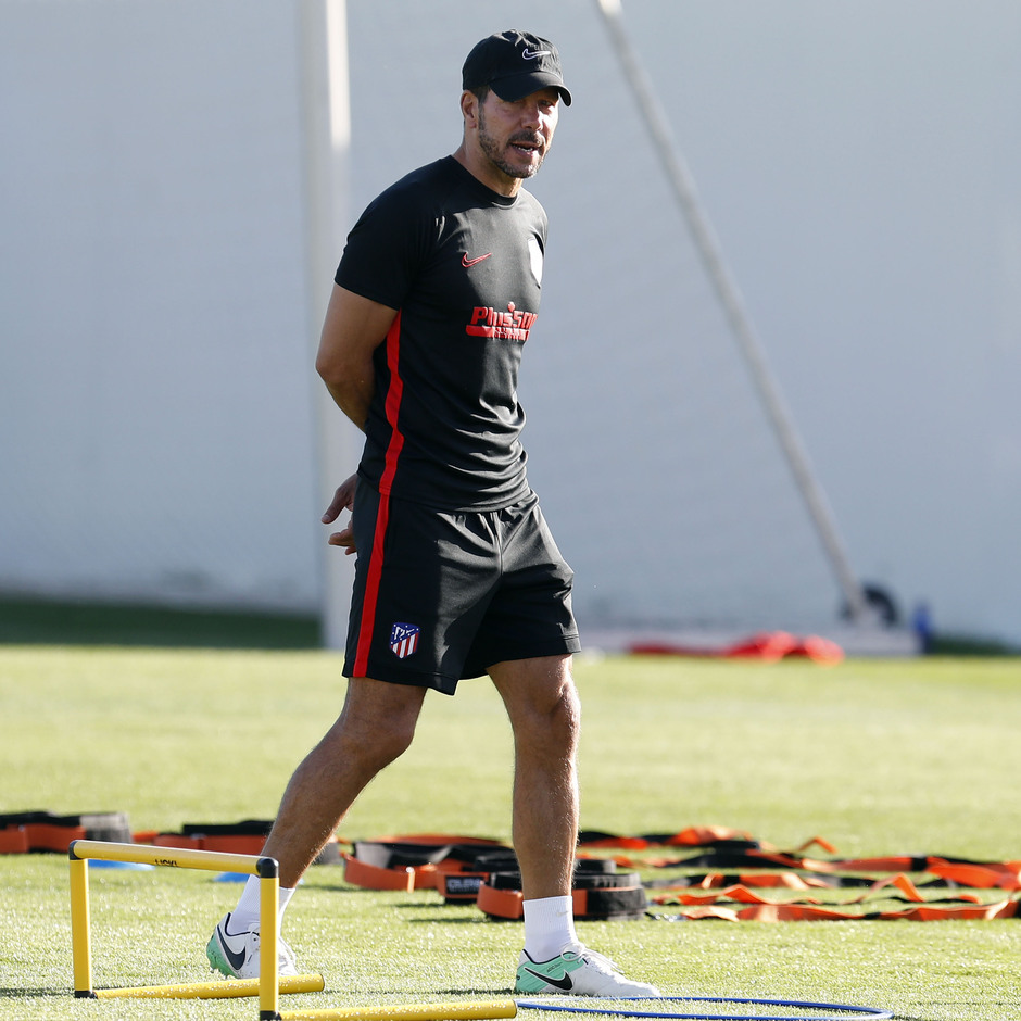 entrenamiento en la Ciudad deportiva Wanda Atlético de Madrid 04-09-2019. Simeone.