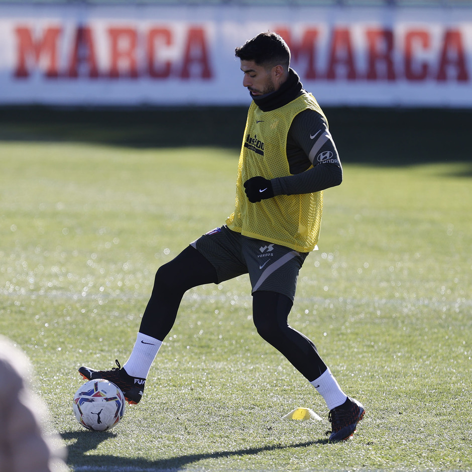 Temp. 20-21 | Entrenamiento 2 de enero | Luis Suárez