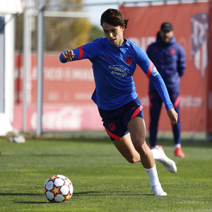 Entrenamiento 21/22 01_11_2021 Joao Félix