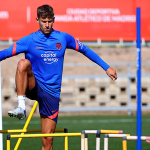 Temp. 21-22 | Entrenamiento 05-03-22 | Llorente