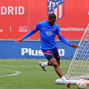 Temp 21-22 | Entrenamiento 25-03-22 | Kondogbia