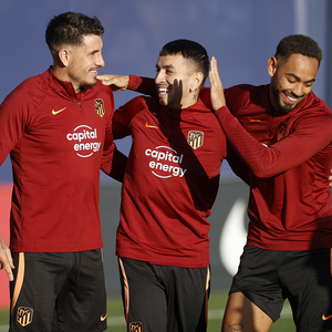 Temp. 22-23 | Entrenamiento 25-10-22 | Giménez, Correa y Cunha