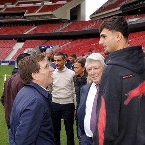 Encuentro directivas Dolphins 2