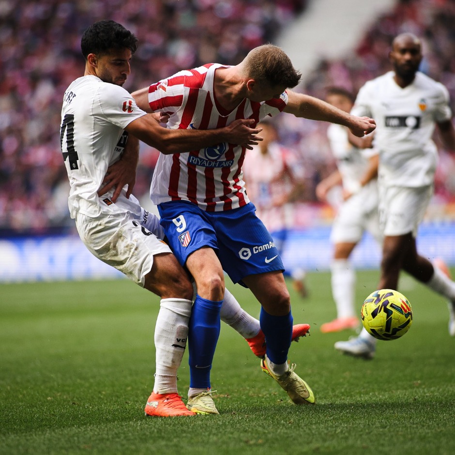 Temp. 25-26 | Atlético - Valencia| Sørloth