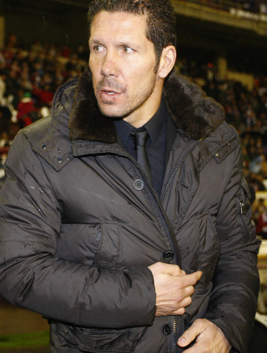 Temporada 2012-13. Diego Pablo Simeone, en los instantes previos al partido de Liga contra el Real Valladolid en Zorrilla. 