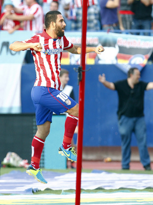 Temporada 2013/2014 Atlético de Madrid - Rayo Vallecano Arda Turan saltando tras el gol al Rayo Vallecano
