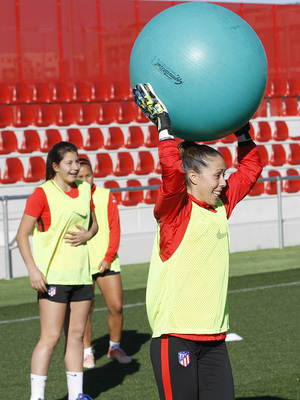 Temporada 19/20 | Entrenamiento del femenino en el Centro Deportivo Wanda Alcalá de Henares | Lola
