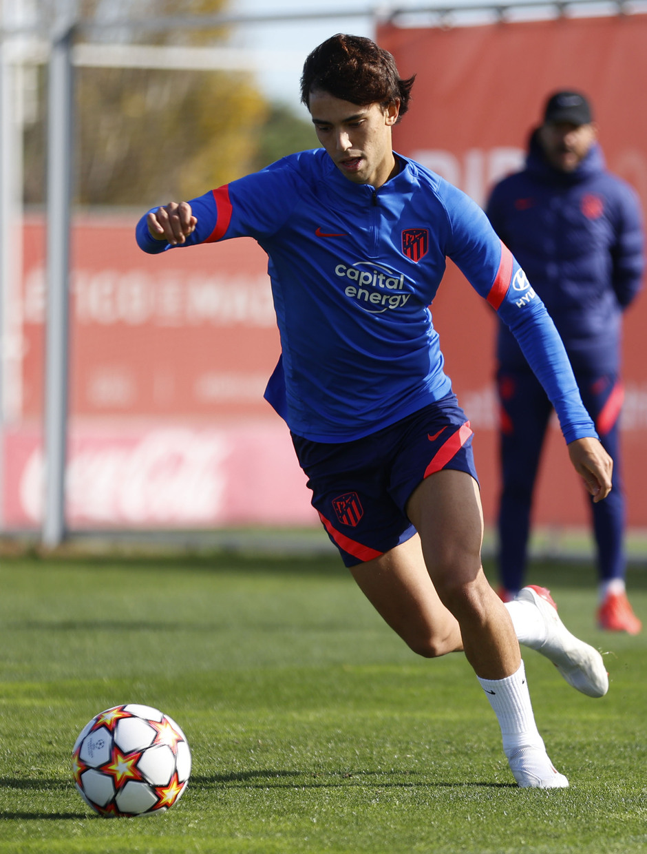 Entrenamiento 21/22 01_11_2021 Joao Félix