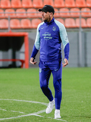 Temp. 22-23 | Entrenamiento 08-11-22 | Simeone