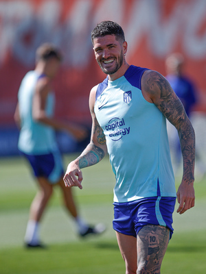 Temp. 22-23 | Entrenamiento 5 de abril. De Paul