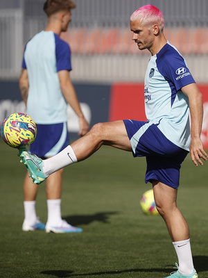 Temp. 22-23 | Entrenamiento Atlético de Madrid | Griezmann
