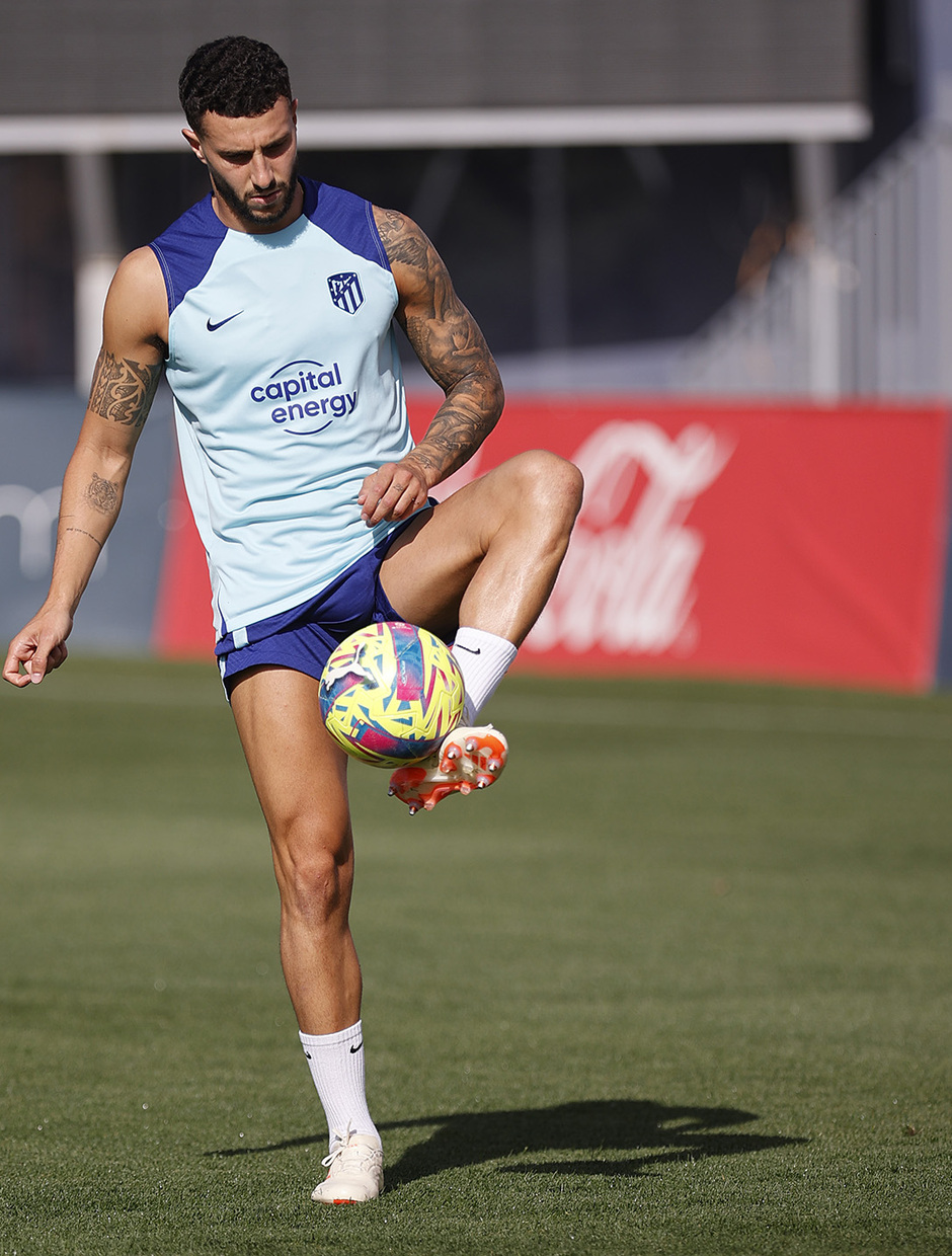 Temp. 22-23 | Entrenamiento Atlético de Madrid | Hermoso