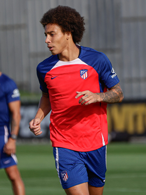 Temp. 23-24 | Entrenamiento 05-09-23 | Witsel