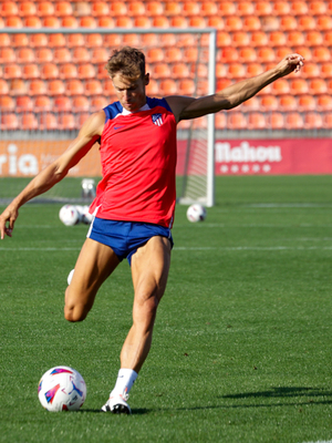 Temp. 23-24 | Entrenamiento 08-09-23 | Llorente