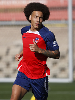 Temp. 22-23 | Entrenamiento 11-10-23 | Witsel