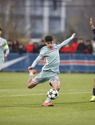 Derrota en París para nuestro Juvenil A