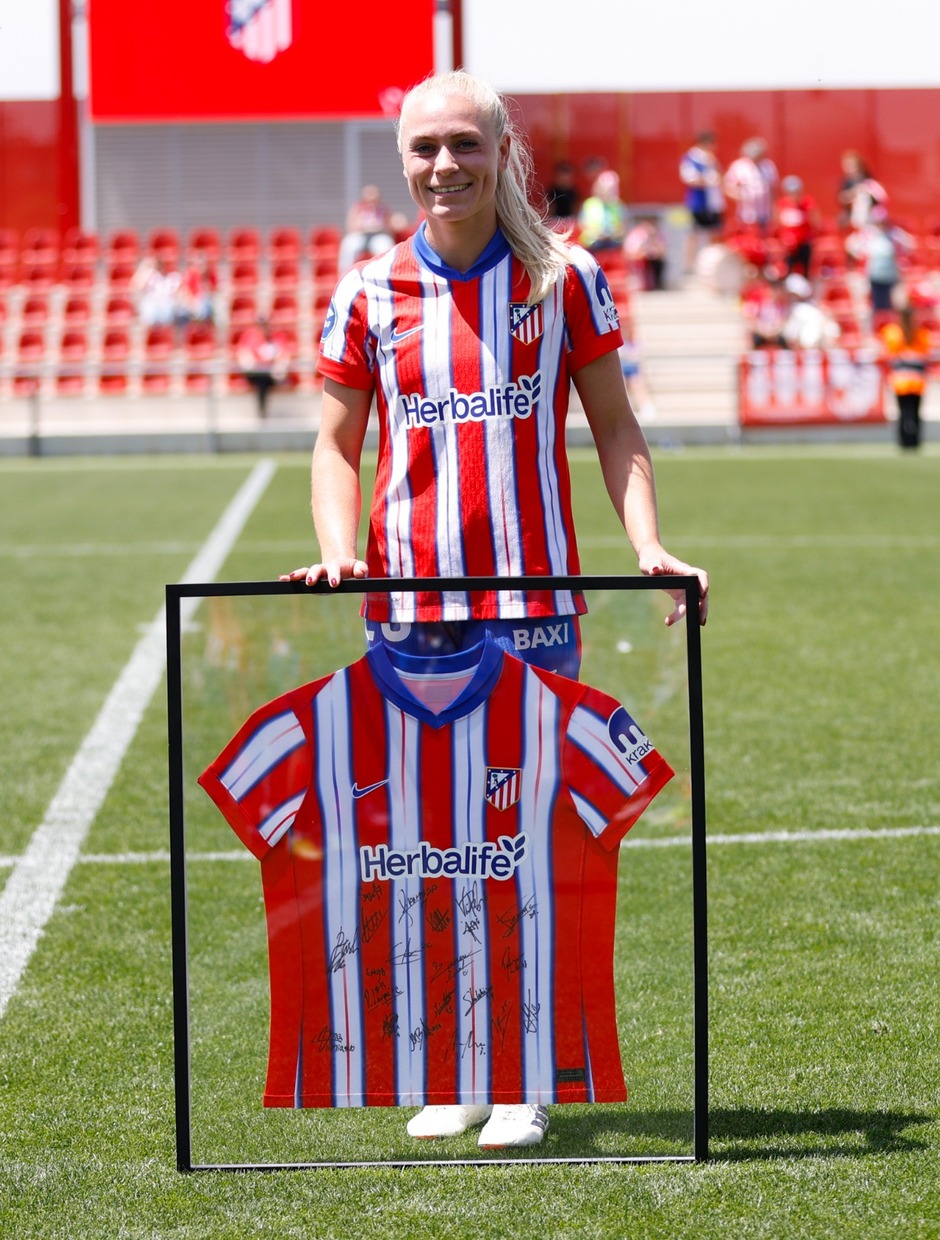 Temp. 24-25 | Atlético Femenino - Levante Badalona | Homenaje Barth