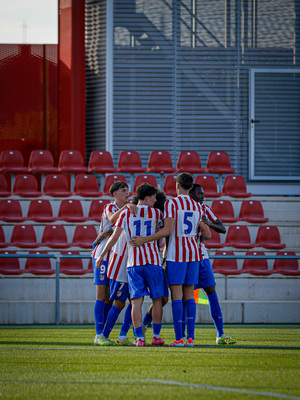 Temp. 25-26 | Atlético de Madrid Juvenil A - USG | Youth League | Piña celebración