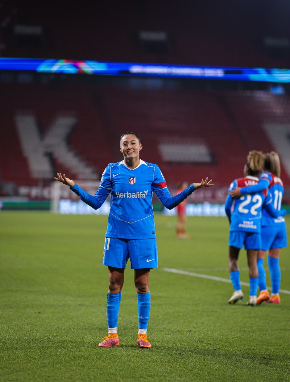 Temp. 25-26 | UEFA Women's Champions League | Twente - Atlético de Madrid Femenino | Fiamma 3