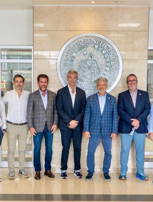 Miguel Ángel Gil Marín visitó la sede de nuestra Academia en Guayaquil