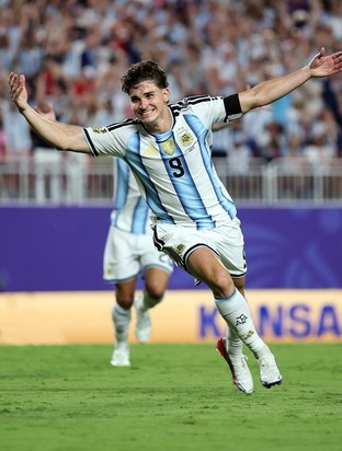 Julián Alvarez marcó en el pase de Argentina a 'semis' del Mundial