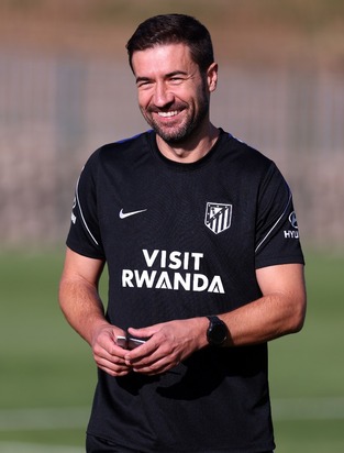 Gabi se incorpora al cuerpo técnico del primer equipo