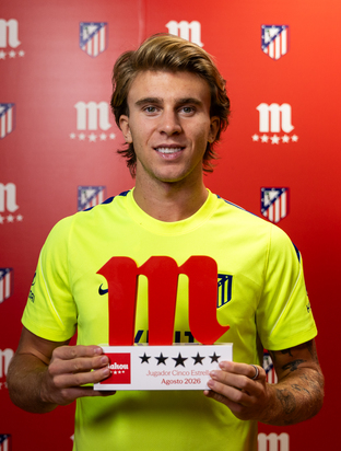 Pablo Barrios recibió el premio Jugador Cinco Estrellas de agosto