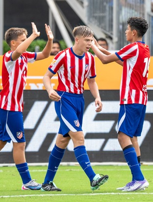 El Infantil B se jugará este sábado el pase a los cuartos de LaLiga FC Futures Internacional 
