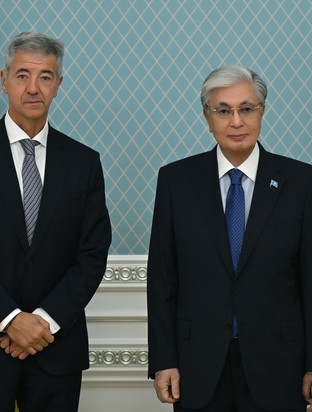Miguel Ángel Gil fue recibido por el presidente de la República de Kazajistán