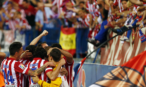 temporada 13/14. Partido Atlético de Madrid- Elche. Diego Costa celebración de gol
