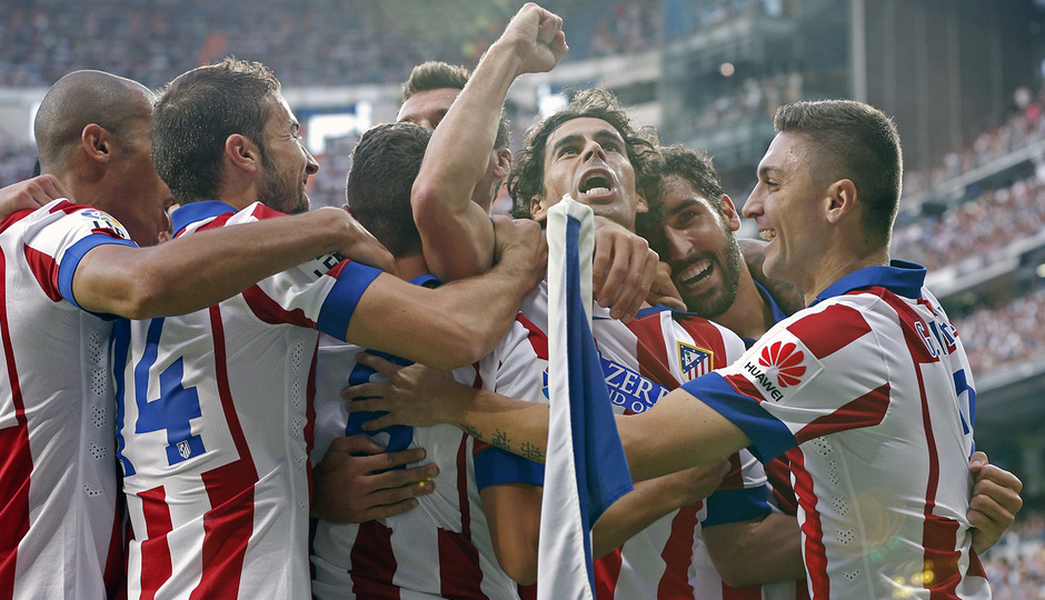 Temporada 14-15. Jornada 3. Real Madrid-Atlético de Madrid. El equipo celebra el primer gol.