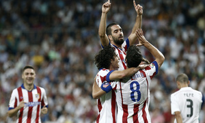 Temporada 14-15. Jornada 3. Real Madrid-Atlético de Madrid. Arda hizo el 1-2 de magistral remate.