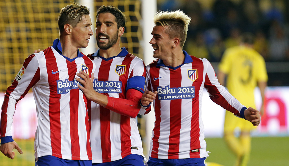 Temporada 14-15. Jornada 34. Villarreal - Atlético de Madrid. Griezmann, Torres y Raúl García, felices tras el tanto rojiblanco.