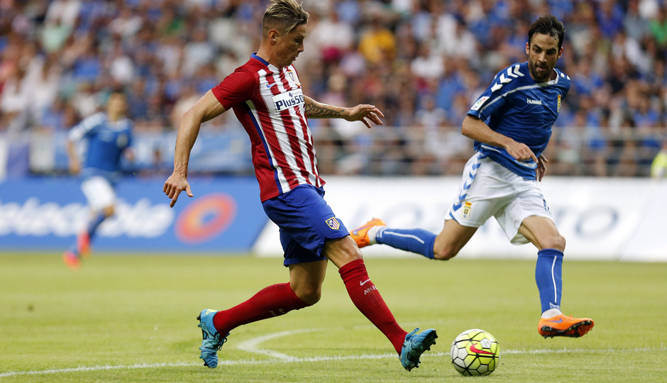 Pretemporada 2015/16. Partido Real Oviedo - Atlético de Madrid. Fernando Torres hizo el segundo de la tarde en el Carlos Tartiere.