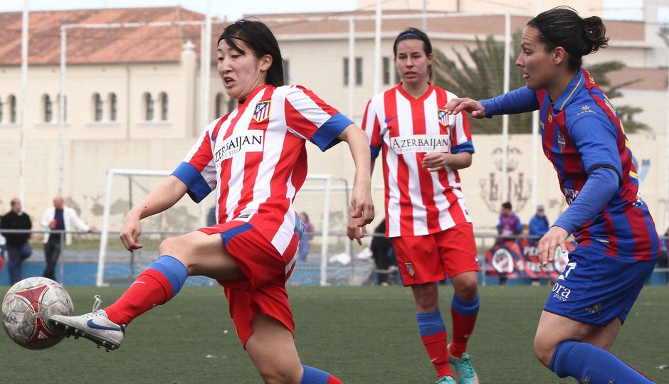 Temporada 2012-2013. Mitsue durante el partiddo ante el Levante UD