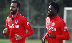 Temporada 2015-2016.Entrenamiento en la Ciudad Deportiva Wanda Atlético de Madrid de Majadahonda 25-04-2016.