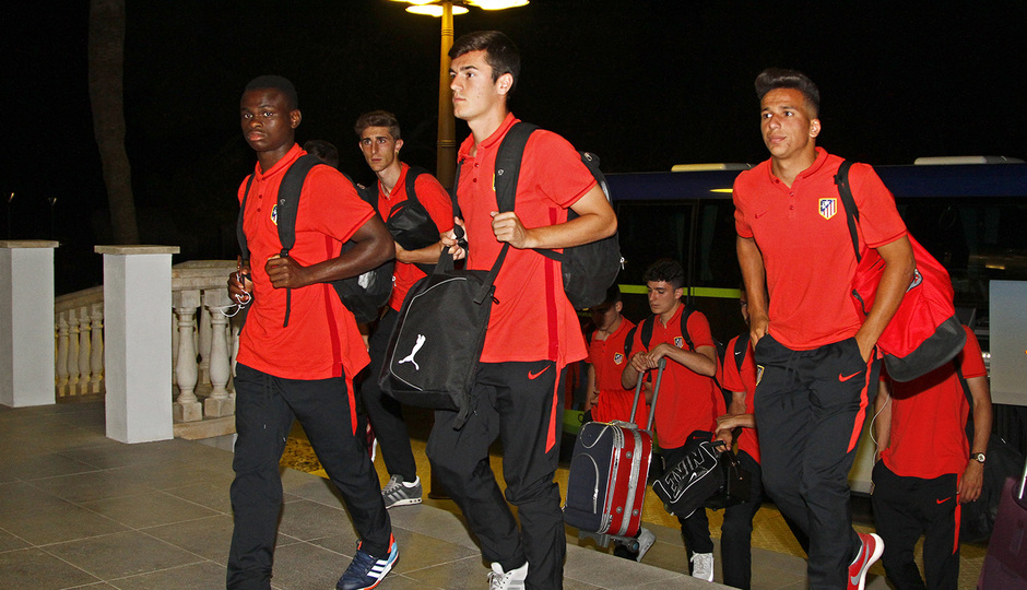 El Atlético de Madrid Juvenil DH ya está en Mallorca para disputar la final de Copa del Rey el domingo