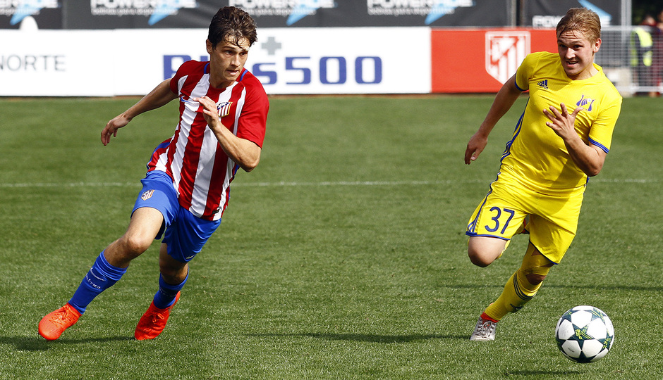 Temporada 2016-2017. Atlético de Madrid Juvenil vs Rostov -  Partido de Youth League. 01_11_2016. Solano. 