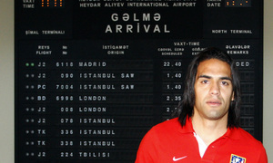 Radamel Falcao, a su llegada a Bakú