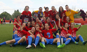 Temp. 16-17. Atlético de Madrid Juvenil A Femenino campeón de liga